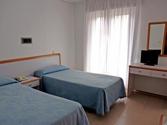 Hotel Playa De Meron San Vicente De La Barquera Extérieur photo